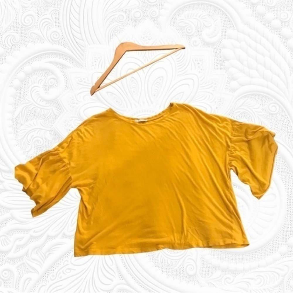 Zara Trafaluc Cropped Gold Block Blouse With Gathered Elbow Length size XL